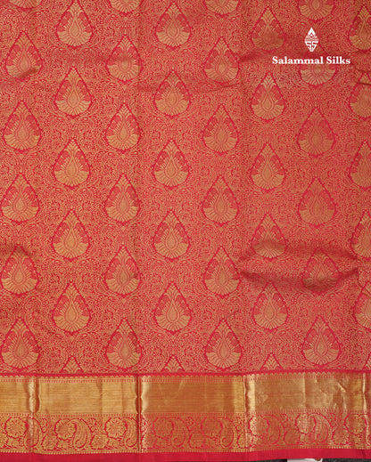 Beautiful Red Bridal Pure Kanjivaram Silk Saree With Traditional Border