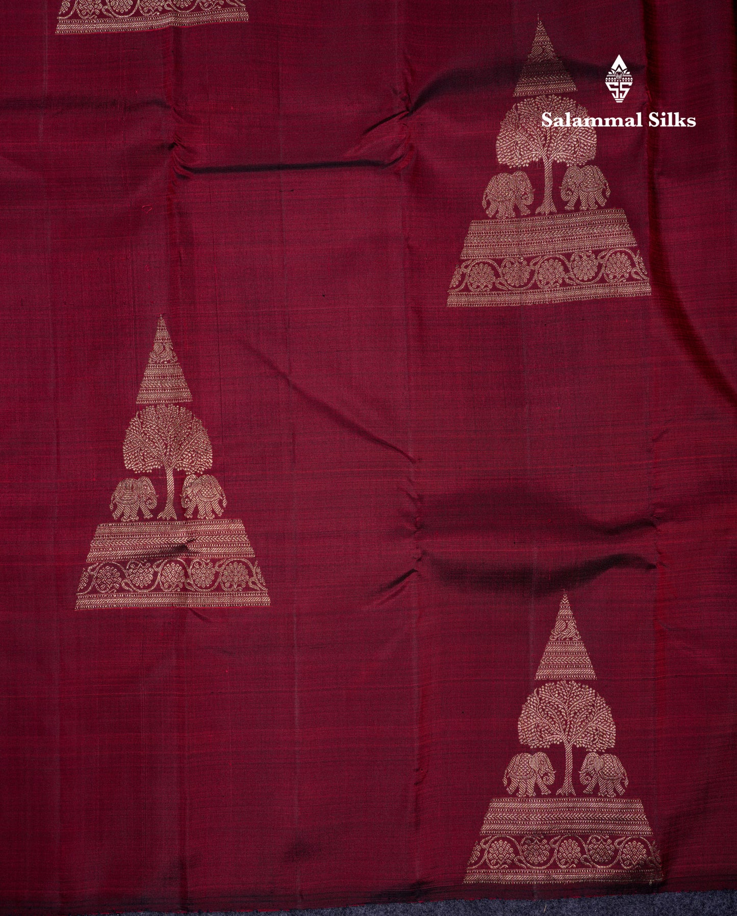 Beautiful Dark Maroon Traditional Buttas Pure Kanjivaram Silk Saree With Blouse