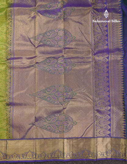 Beautiful Parrot Green Bridal Pure Kanjivaram Silk Saree With Contrast Royal Blue Traditional Border