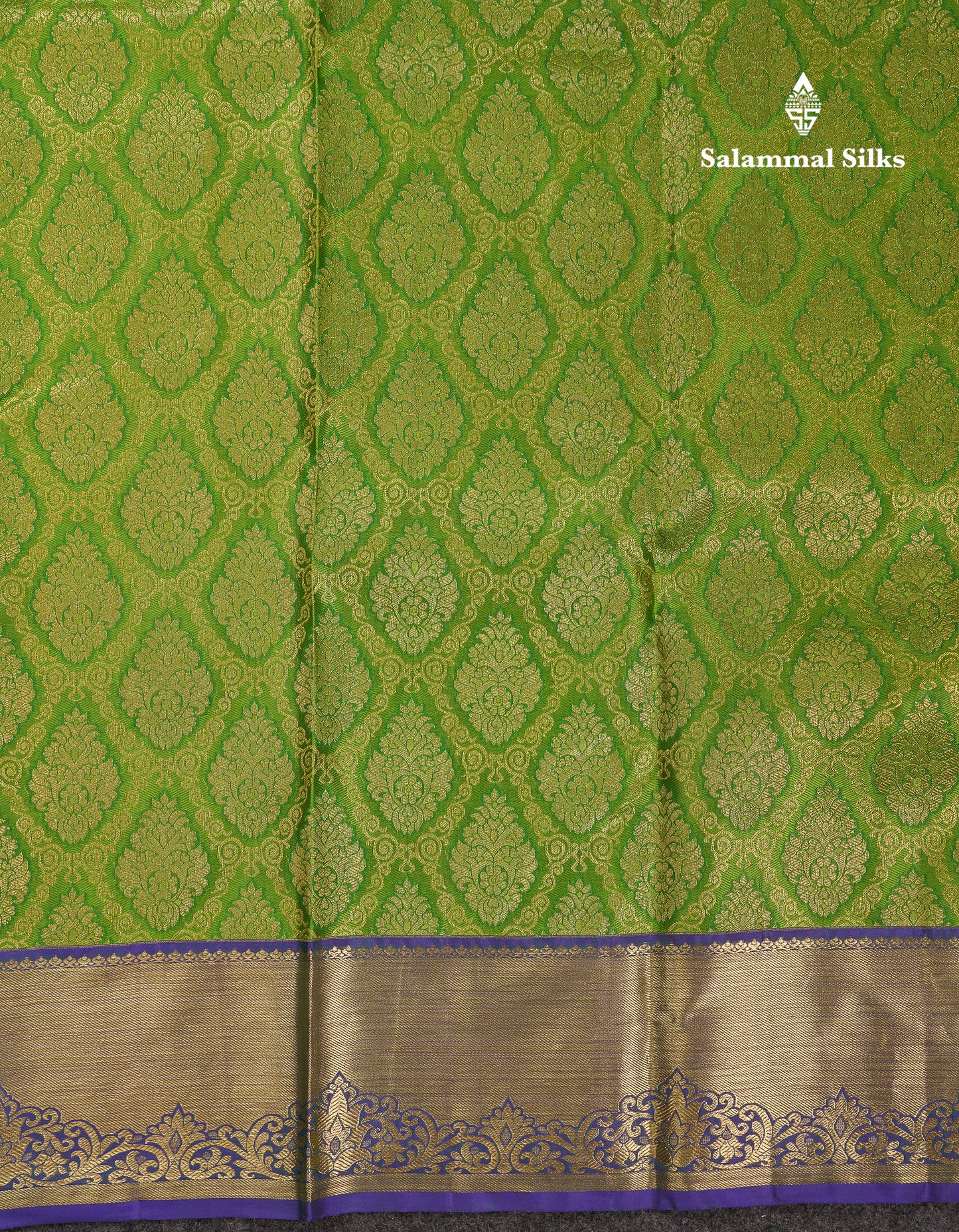 Beautiful Parrot Green Bridal Pure Kanjivaram Silk Saree With Contrast Royal Blue Traditional Border
