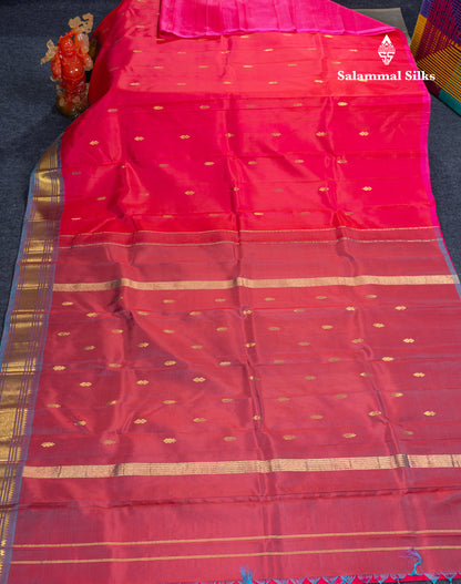 Dual Tone Reddish Pink Pure Kanjivaram Silk Saree With Contrast Light Blue One Side Traditional Border