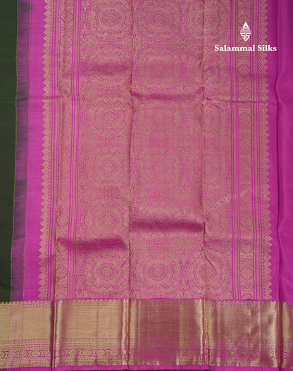Beautiful Bottle Green Pure Kanjivaram Silk Saree with Contrast Pink Traditional Evening Morning Border