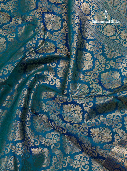 Beautiful Peacock Blue Bridal Pure Kanjivaram Silk Saree With Traditional Evening Morning Border