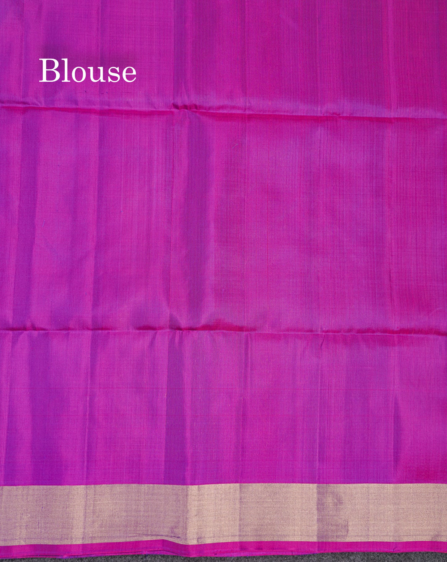 Beautiful Peach Pure Kanjivaram Soft Silk Saree With Contrast Vadamalli Blouse