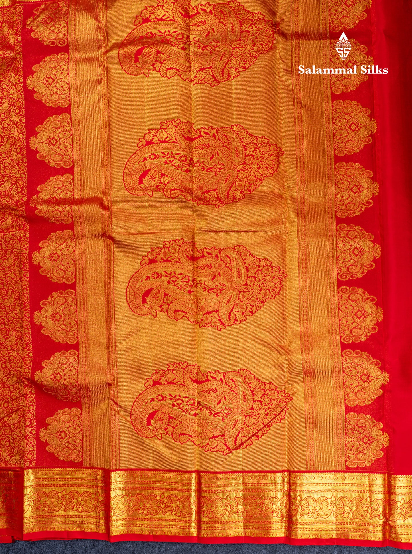 Chilly Red Bridal Pure Kanjivaram Silk Saree With Traditional Border