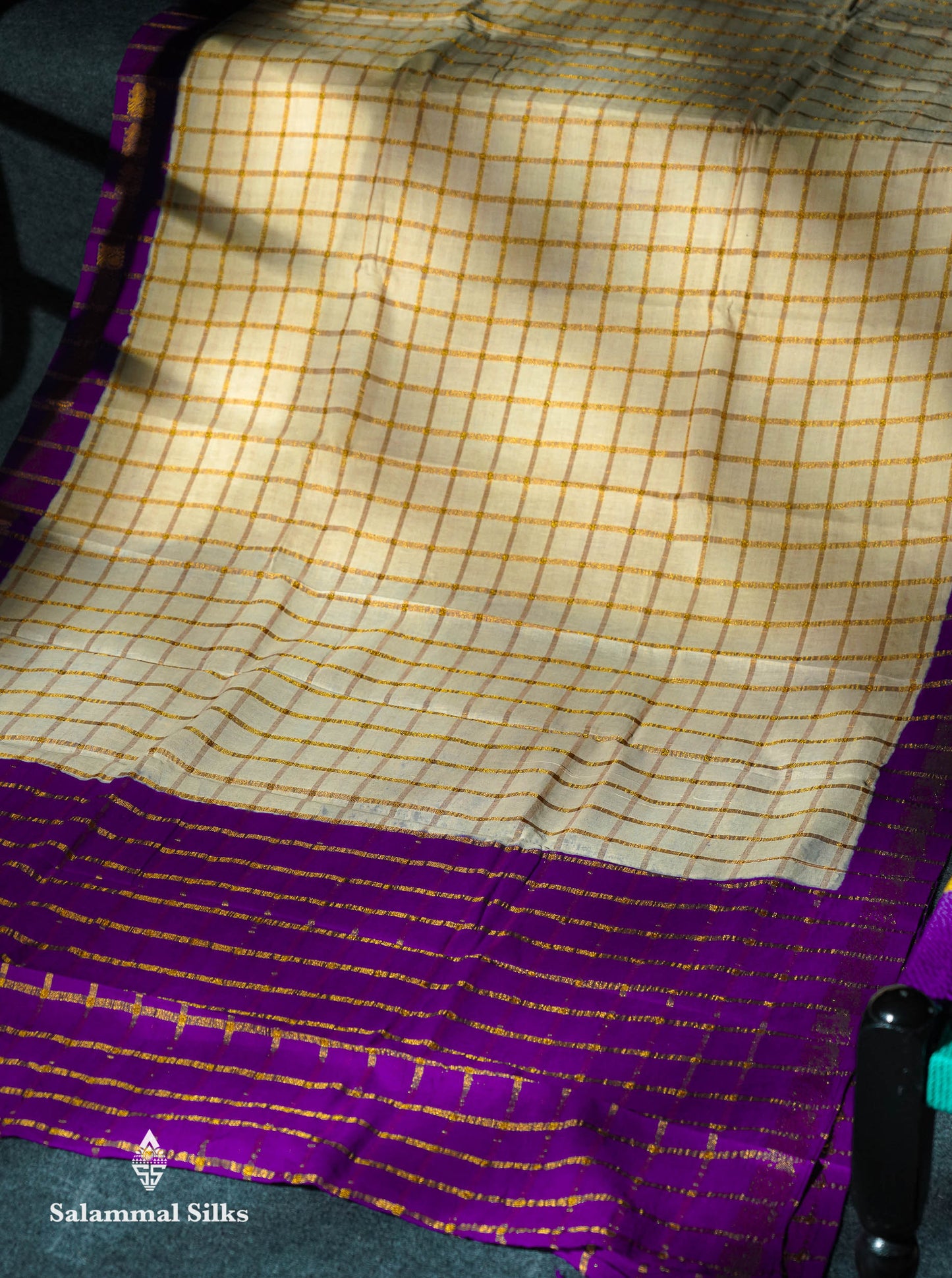 Beautiful Orange Zari Checks Sungudi Cotton Saree With Contrast Sea Blue Traditional Border