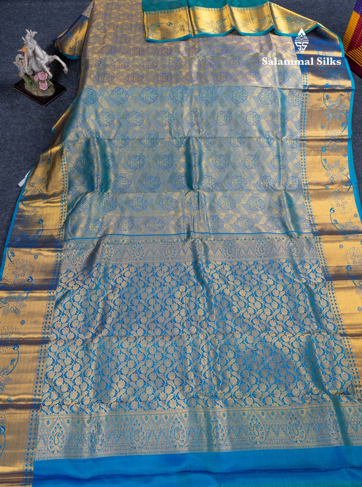 Peacock Blue Bridal Pure Kanjivaram Silk Saree With Traditional Border