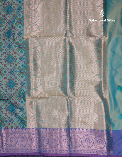 Beautiful Sea Blue Semi Soft Silk Saree With Contrast Light Purple Traditional Border