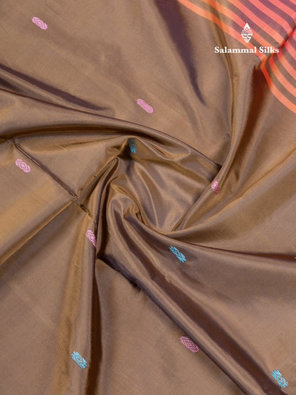 Brown Banana Pinth Saree (Vaazhainaar Pattu) With Contrast Pink Blouse