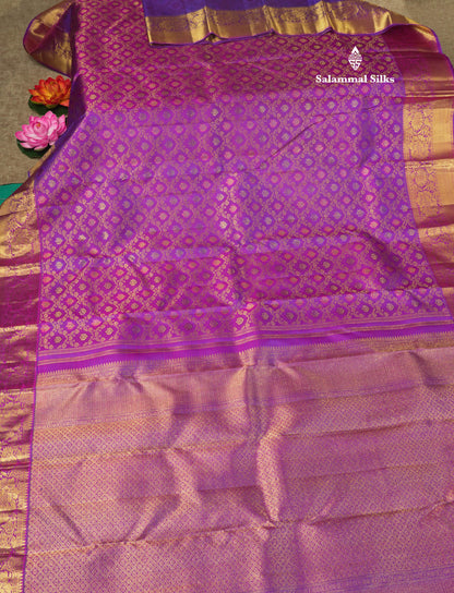 Vadamalli Beautiful Bridal Pure Kanjivaram Silk Saree With Gold Zari Border