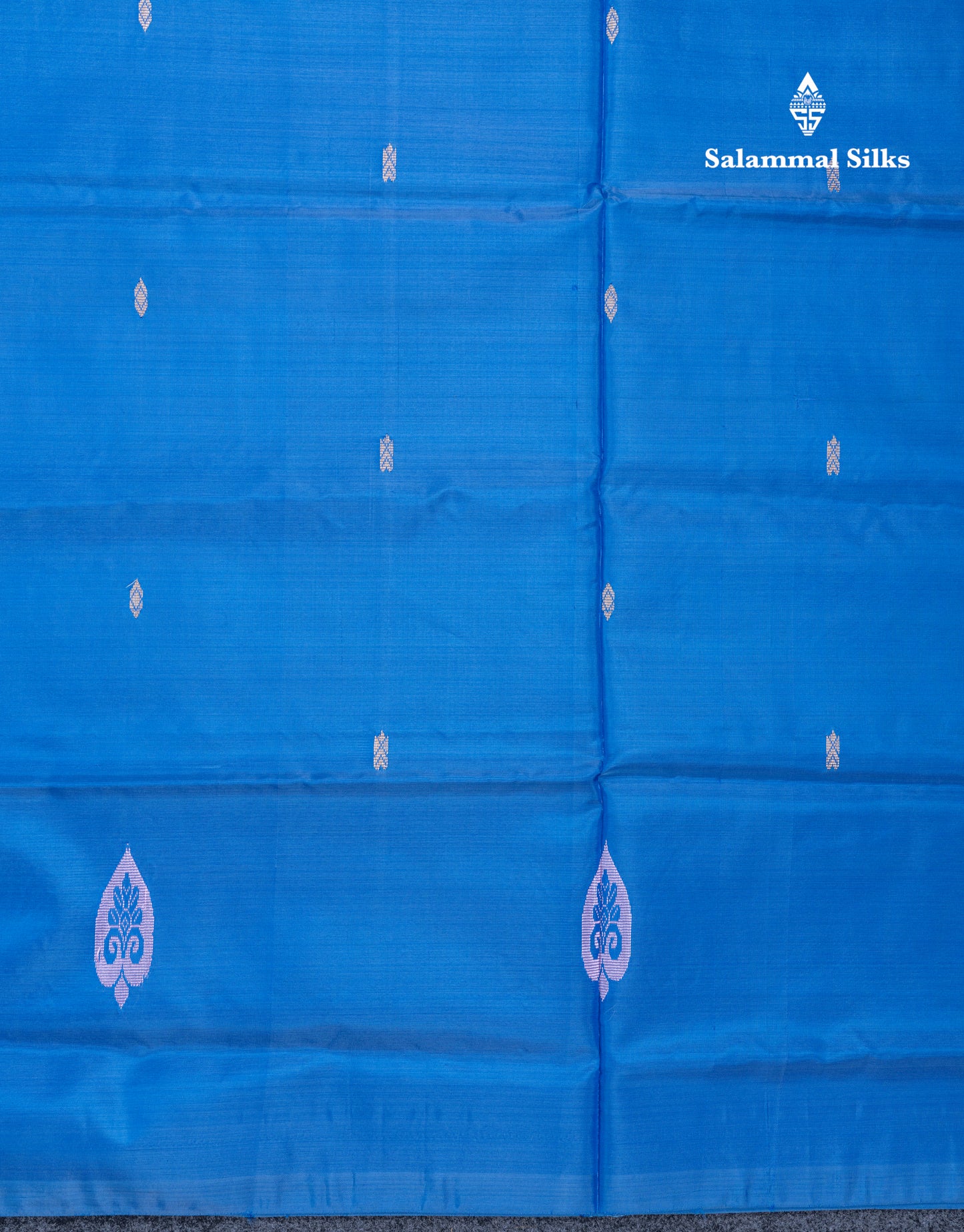 Blue Banana Pinth Saree (Vaazhainaar Pattu) With Contrast Dark Sandal Blouse