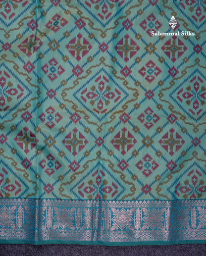 Beautiful Light Pink Semi Soft Silk Saree With Contrast Purple Fancy Border