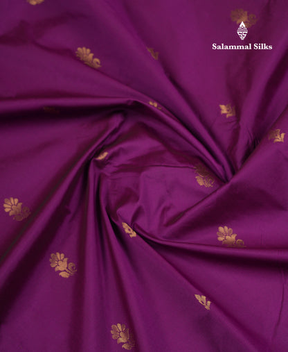 Beautiful Grey Semi Silk Saree With Tarditional Rettapet Border