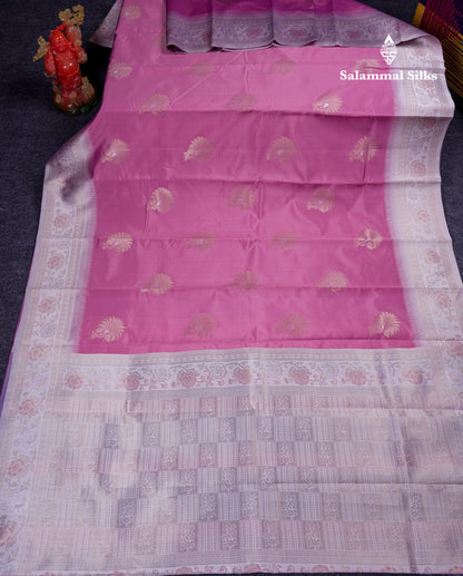 Beautiful Manthulir Green Semi Silk Saree With Contrast Light Pink Border