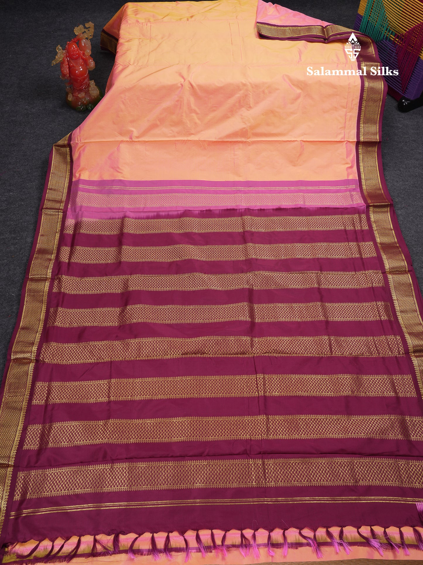 Beautiful Dual Tone Peach 9 Yards Pure Kanjivaram Silk Saree With (3.6inch) Magenta Border