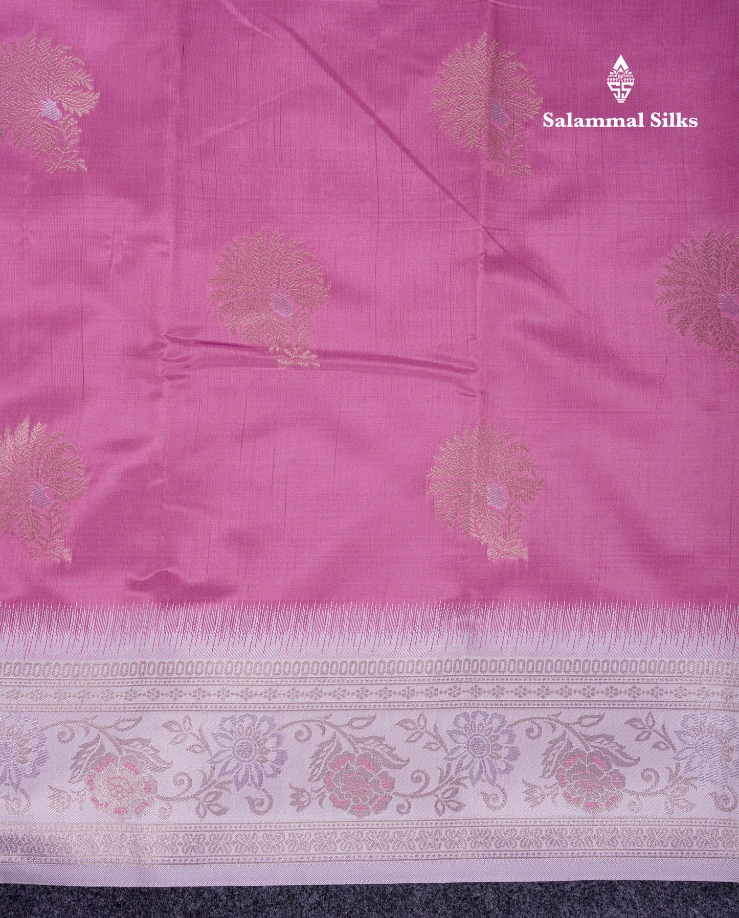 Beautiful Manthulir Green Semi Silk Saree With Contrast Light Pink Border