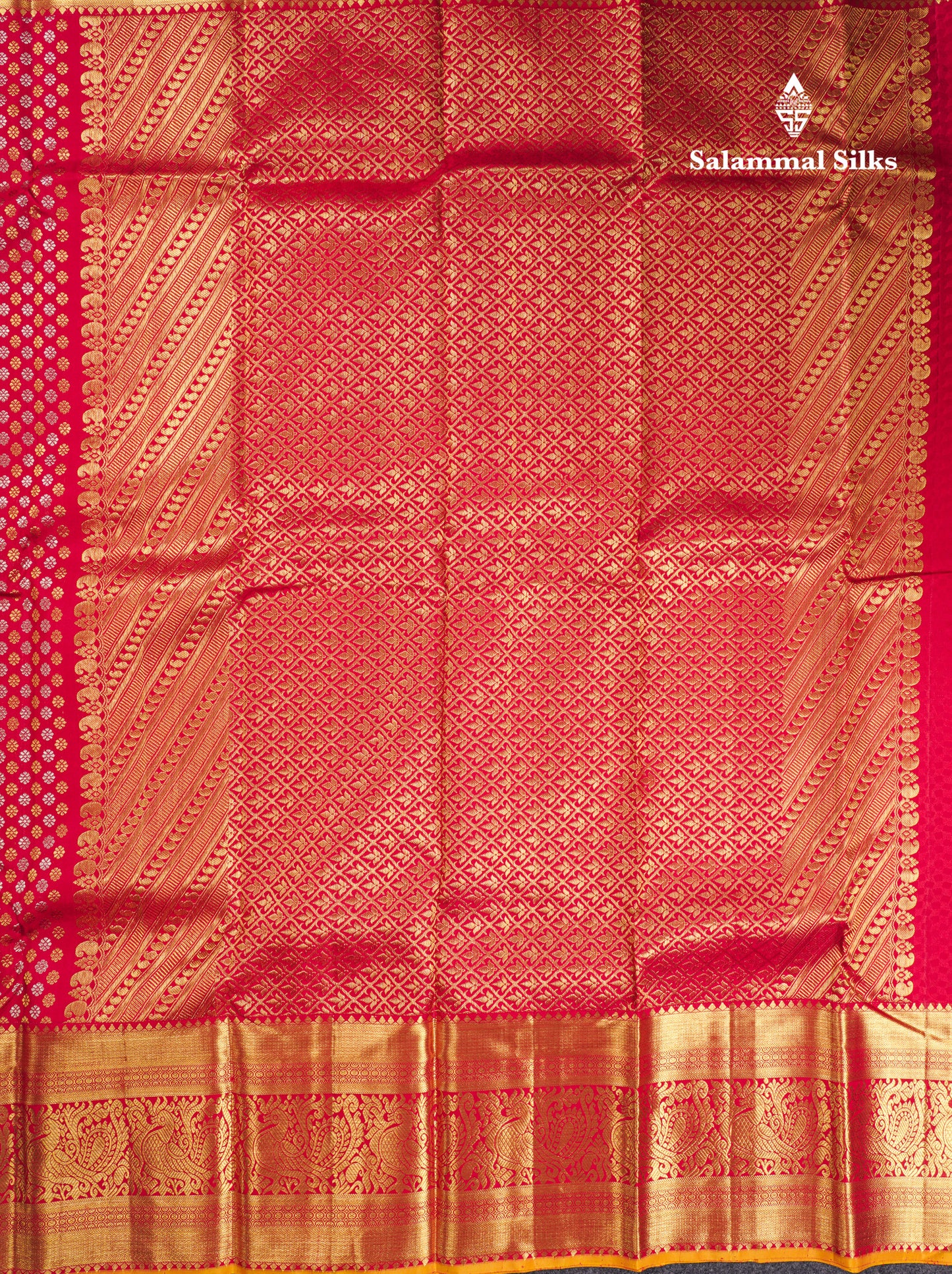 Beautiful Red Bridal Pure Kanjivaram Silk Saree With Traditional Self Border