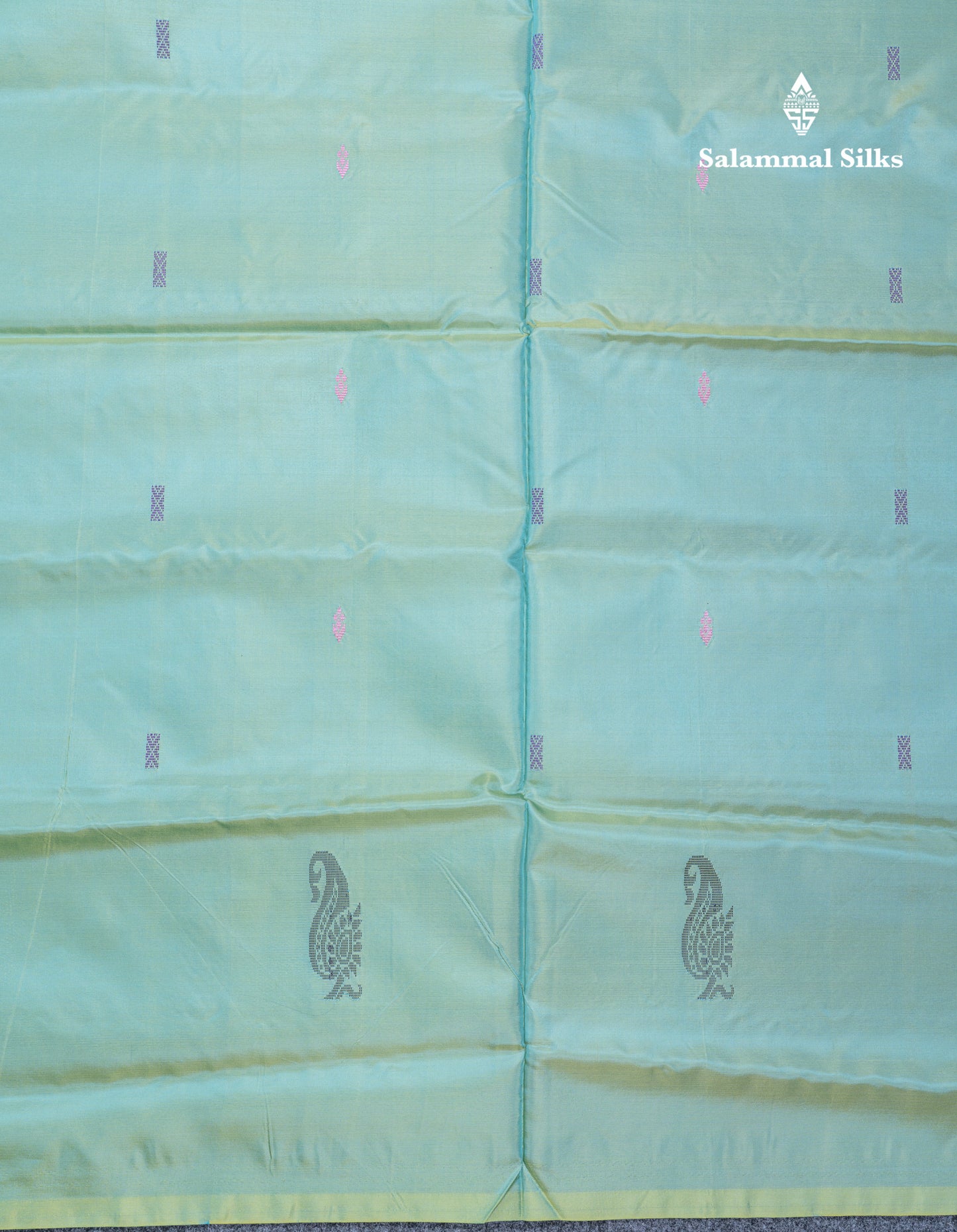 Dual Tone Pastel Blue Banana Pinth Saree (Vaazhainaar Pattu) With Contrast Dark Purple Blouse