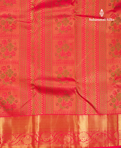 Beautiful Chilly Red Bridal Pure Kanjivaram Silk Saree With Self Border