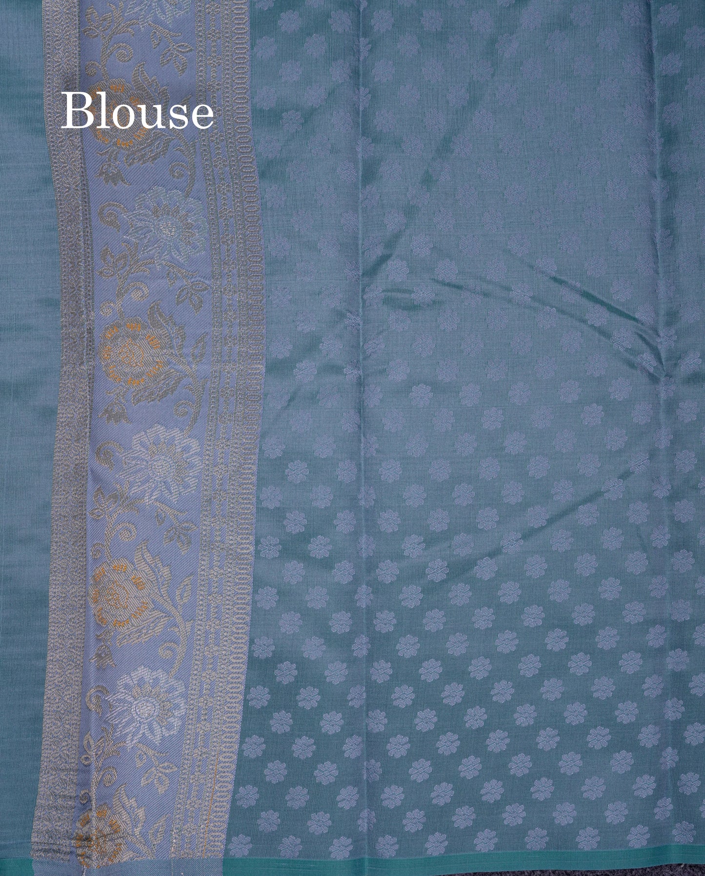 Beautiful Manthulir Green Semi Silk Saree With Contrast Light Pink Border