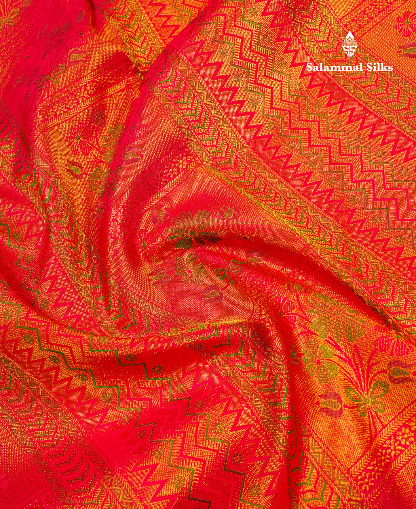 Beautiful Chilly Red Bridal Pure Kanjivaram Silk Saree With Self Border