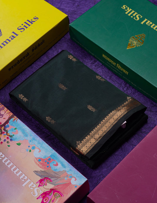 Beautiful Bottle Green Semi Silk Saree With Traditional Small Border