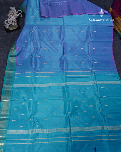Dual Tone Sky Blue Pure Kanjivaram Silk Saree With Contrast Sapphire Green One Side Border