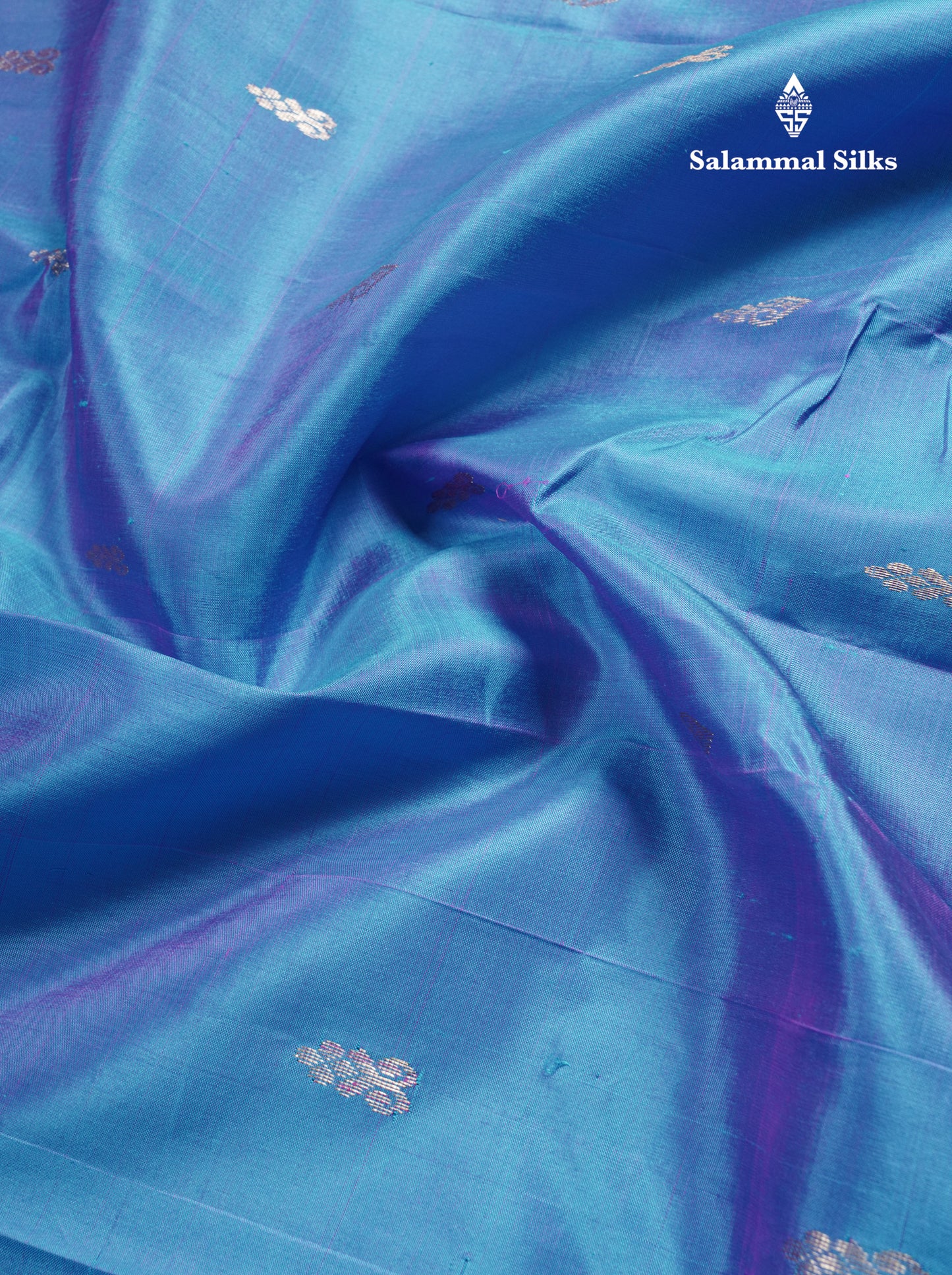 Dual Tone Sky Blue Pure Kanjivaram Silk Saree With Contrast Sapphire Green One Side Border