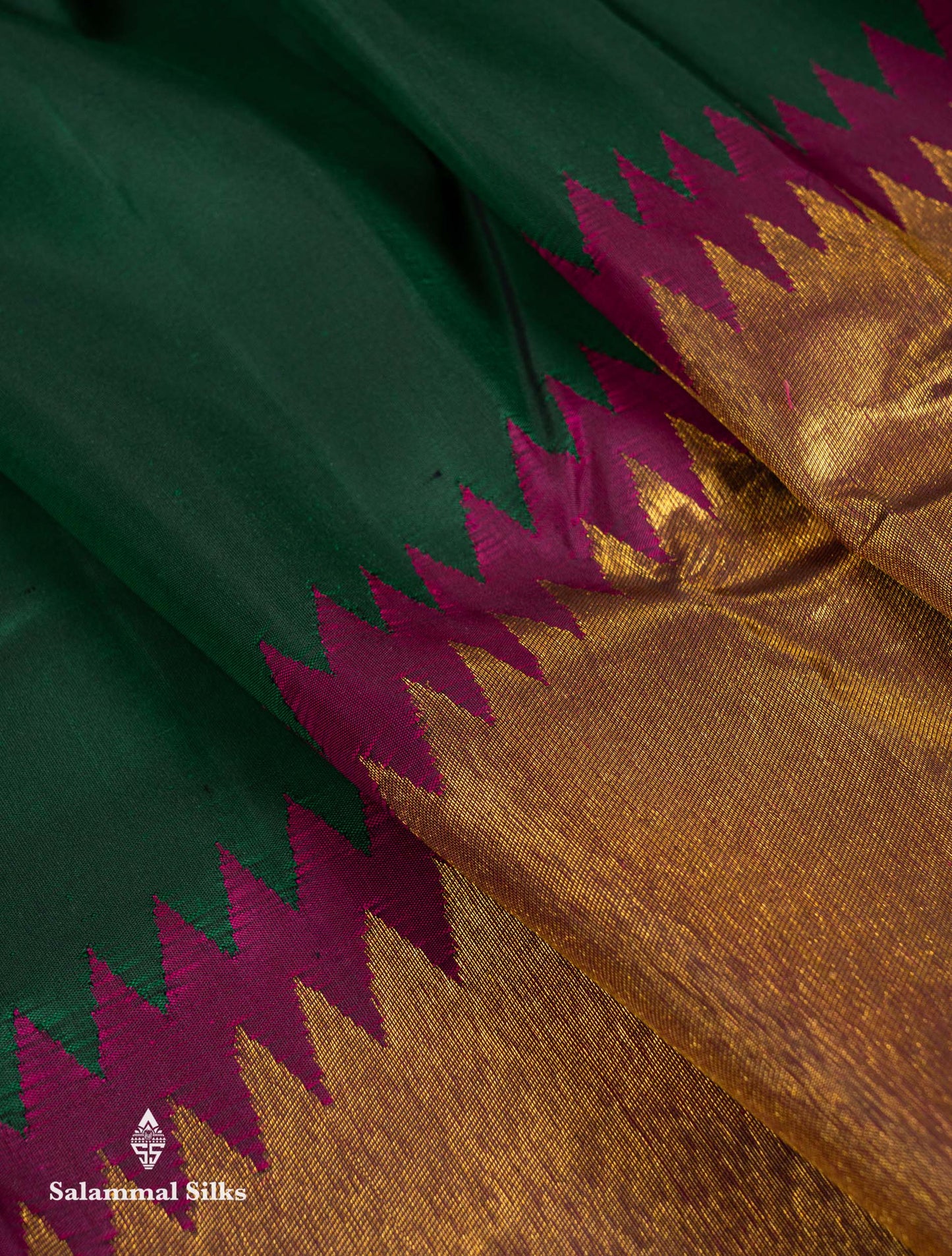 Beautiful Bottle Green 8Kol Pure Kanjivaram Silk Saree With Contrast Magenta Traditional Raising Temple Border