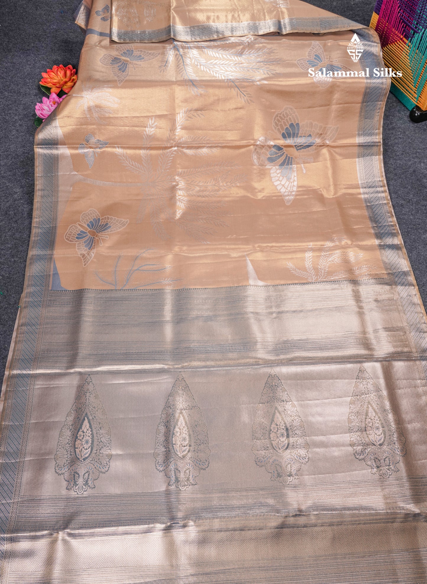 Gold Bridal Semi Silk Saree With Contrast Pista Green Blouse