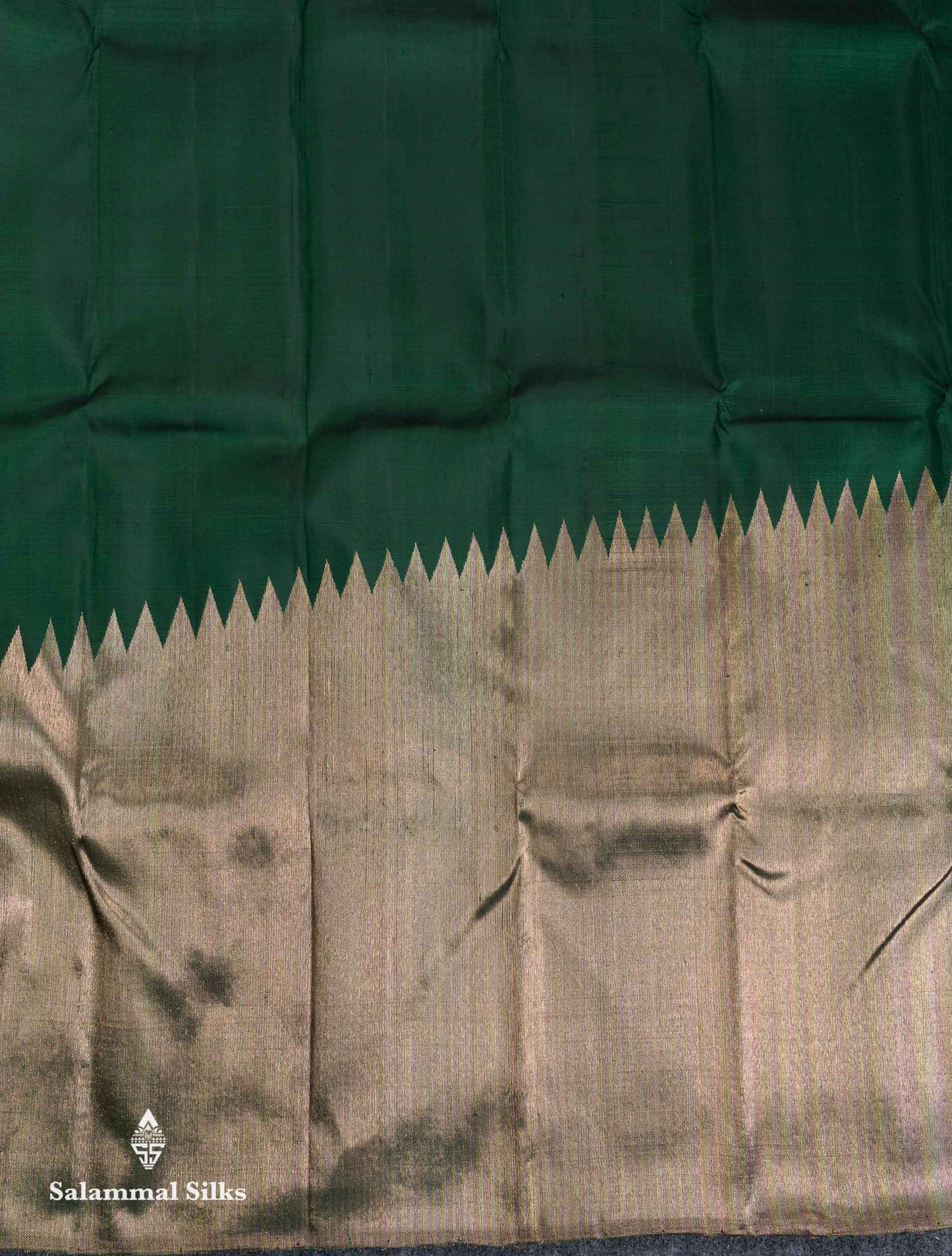Beautiful Bottle Green 8Kol Pure Kanjivaram Silk Saree With Traditional Raising Temple Border
