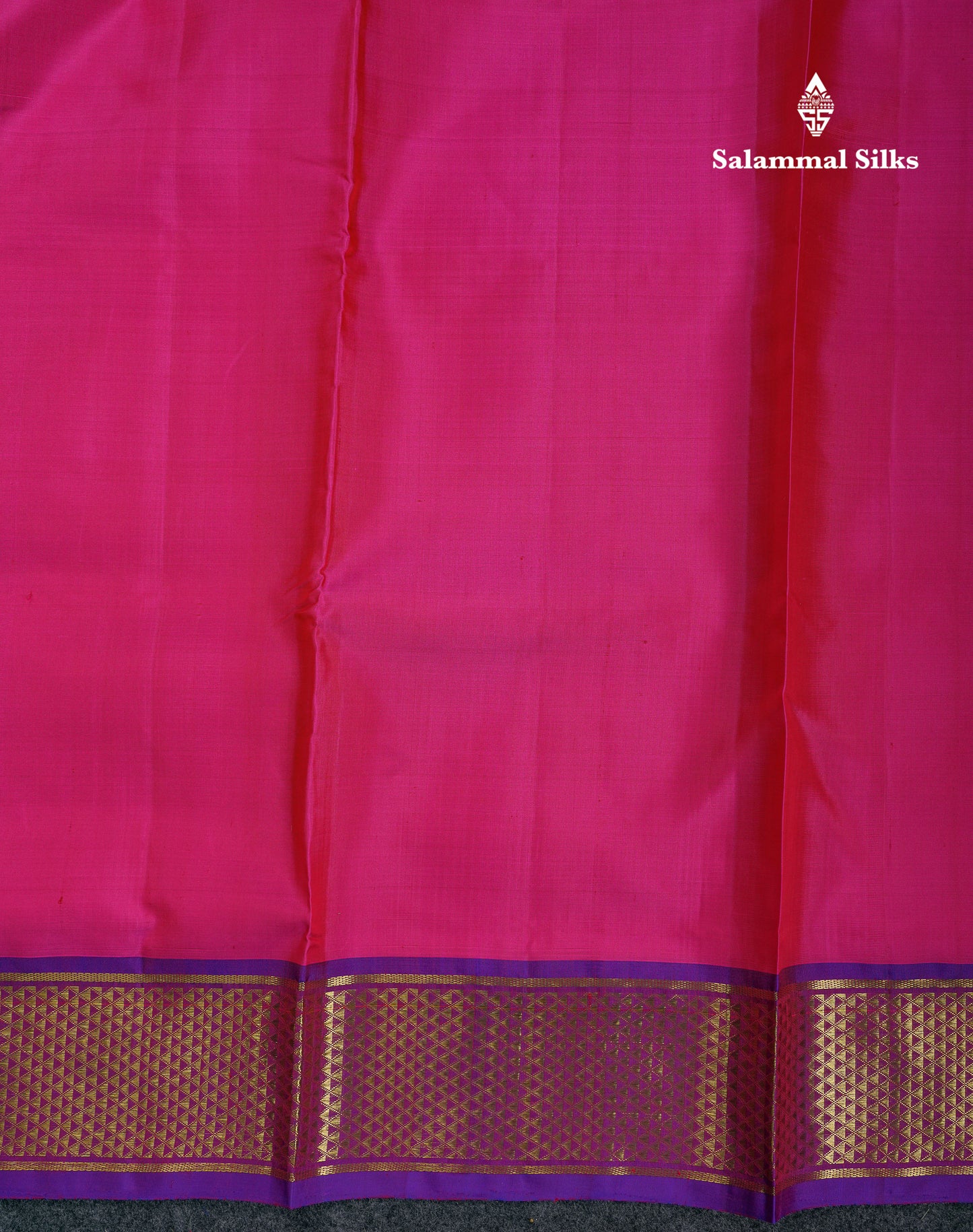 Beautiful Pink 10 Yards Pure Silk Saree With (5.3 inch) Contrast Puple Traditional Border