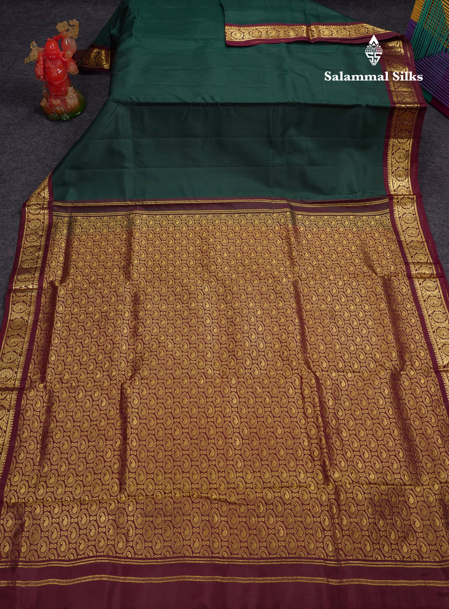 Beautiful Bottle Green 9Yards Pure Silk Saree With (3.6 inch) Contrast Dark Brown Traditional Border