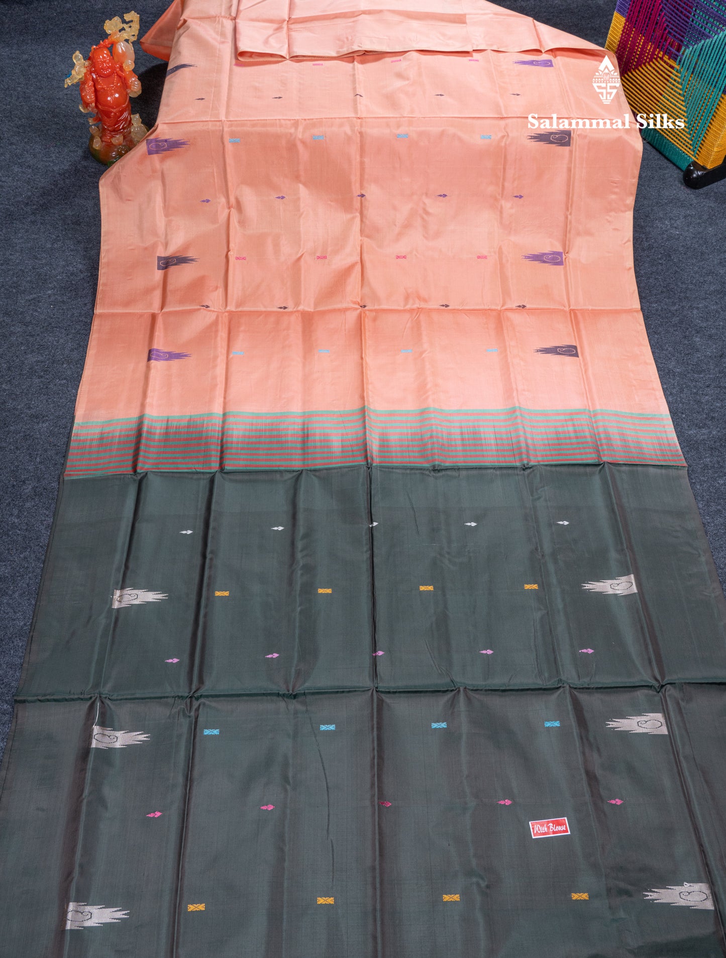Dark Peach Banana Pinth Saree (Vaazhainaar Pattu) With Contrast Bottle Green Blouse