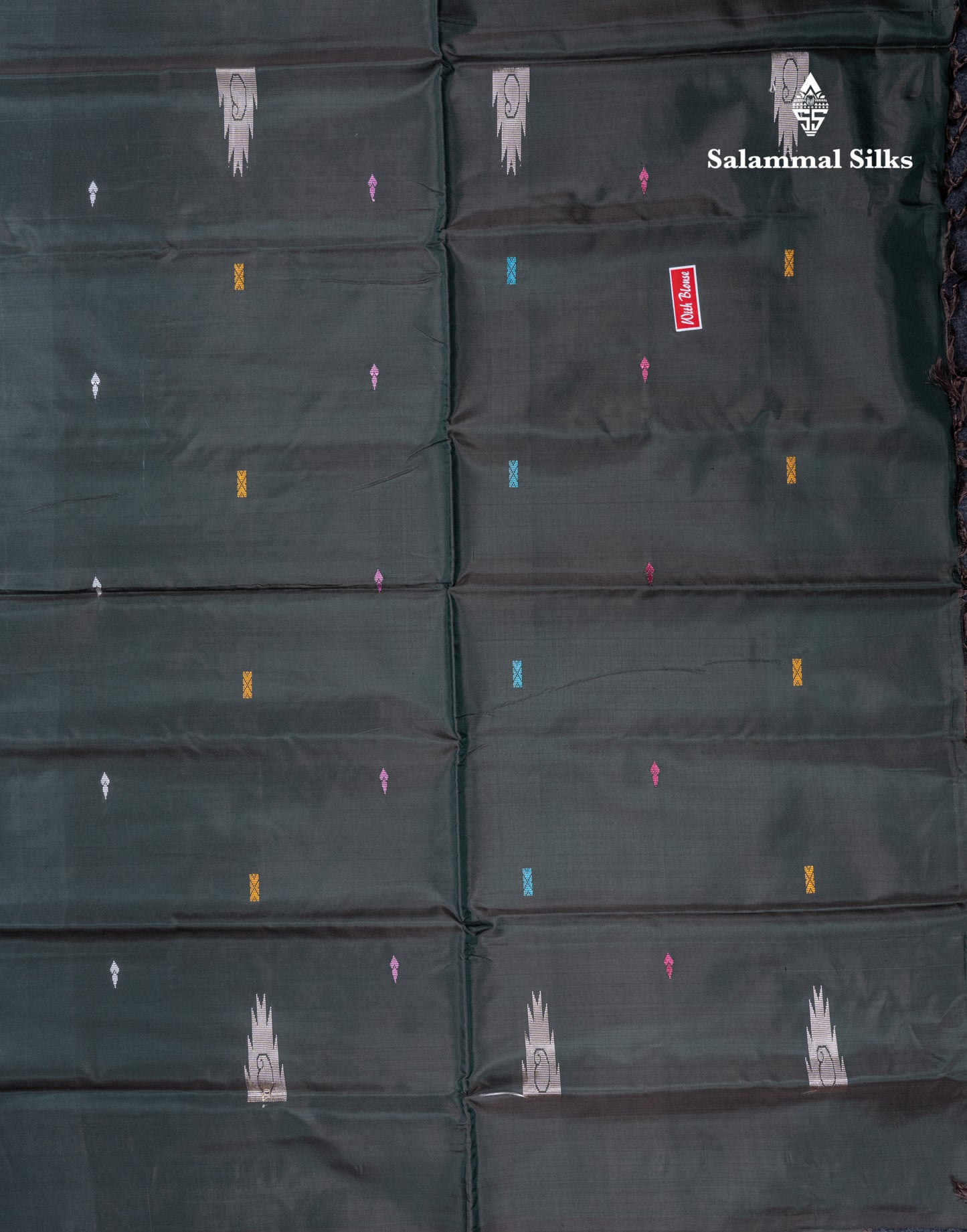 Dark Peach Banana Pinth Saree (Vaazhainaar Pattu) With Contrast Bottle Green Blouse