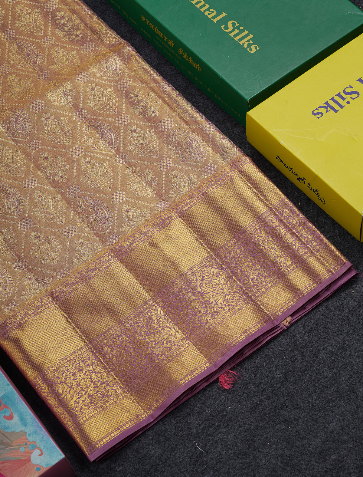 Beautiful Light Violet Tissue Bridal Pure Kanjivaram Silk Saree With Traditional Border