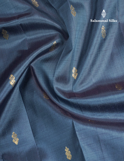 Ramar Blue Pure Kanjivaram Silk Saree With Contrast Green One Side Border