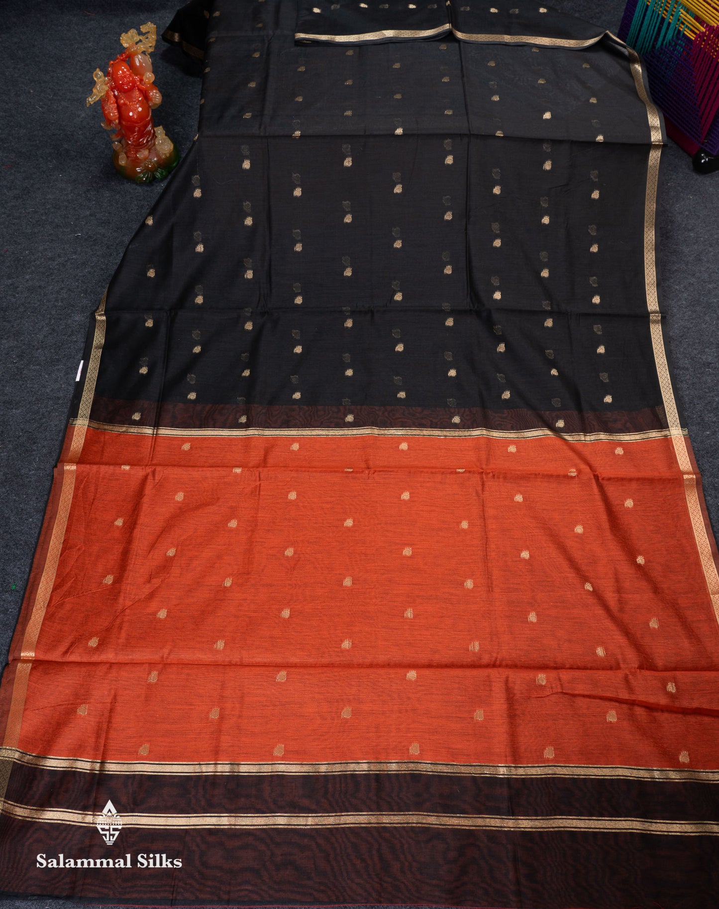 Beautiful Black Zari Butta Maheshwar Cotton Saree With Contrast Dual Tone Brown Blouse