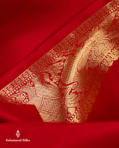 Beautiful Chilly Red Pure Kanjivaram Silk Saree With Traditional Evening Morning Border