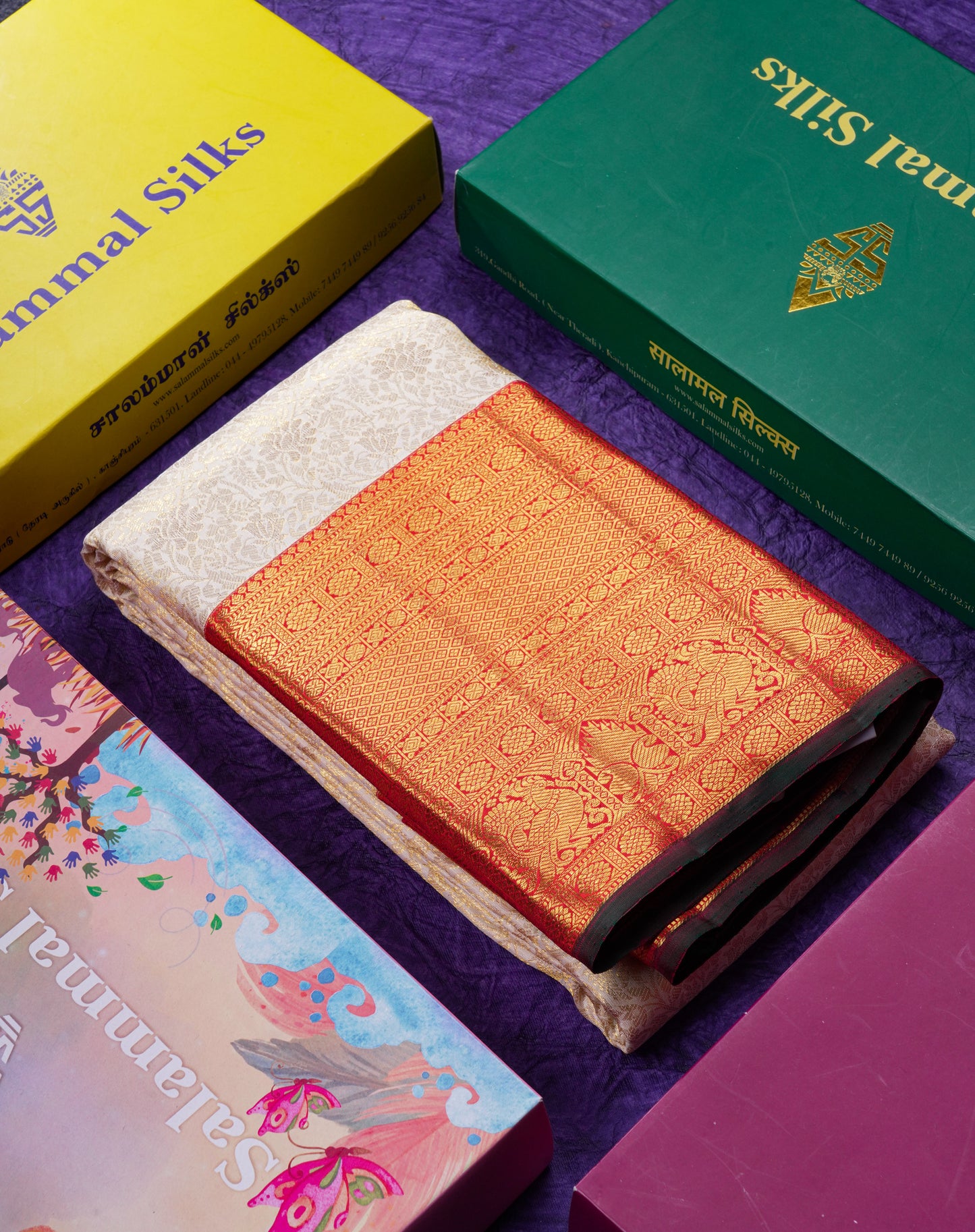 Beautiful Half White Bridal 2G Pure Kanjivaram Silk Saree With Contrast Red Traditional Evening Morning Border