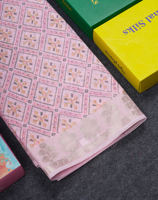 Beautiful Baby Pink Mixed Cotton Fancy Saree With Medium Border