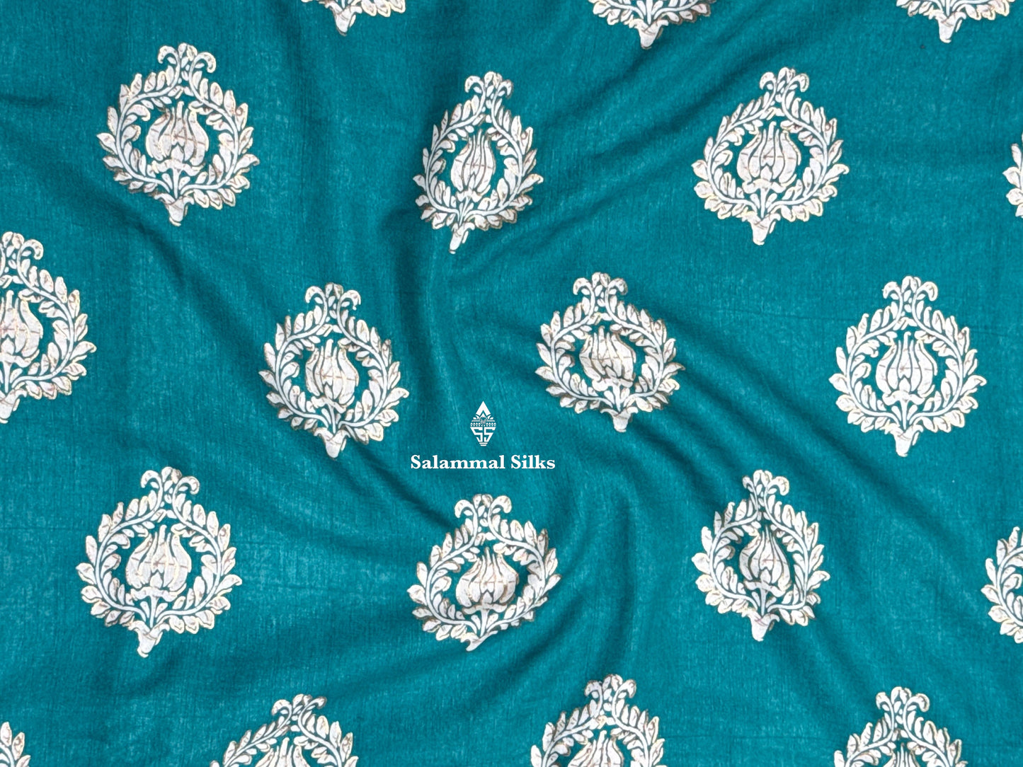 Fancy Saree With Blouse (Multi colours Available)
