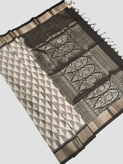 White Ash Beautiful Ikkat Fancy Pure Soft Silk Saree With Black Border