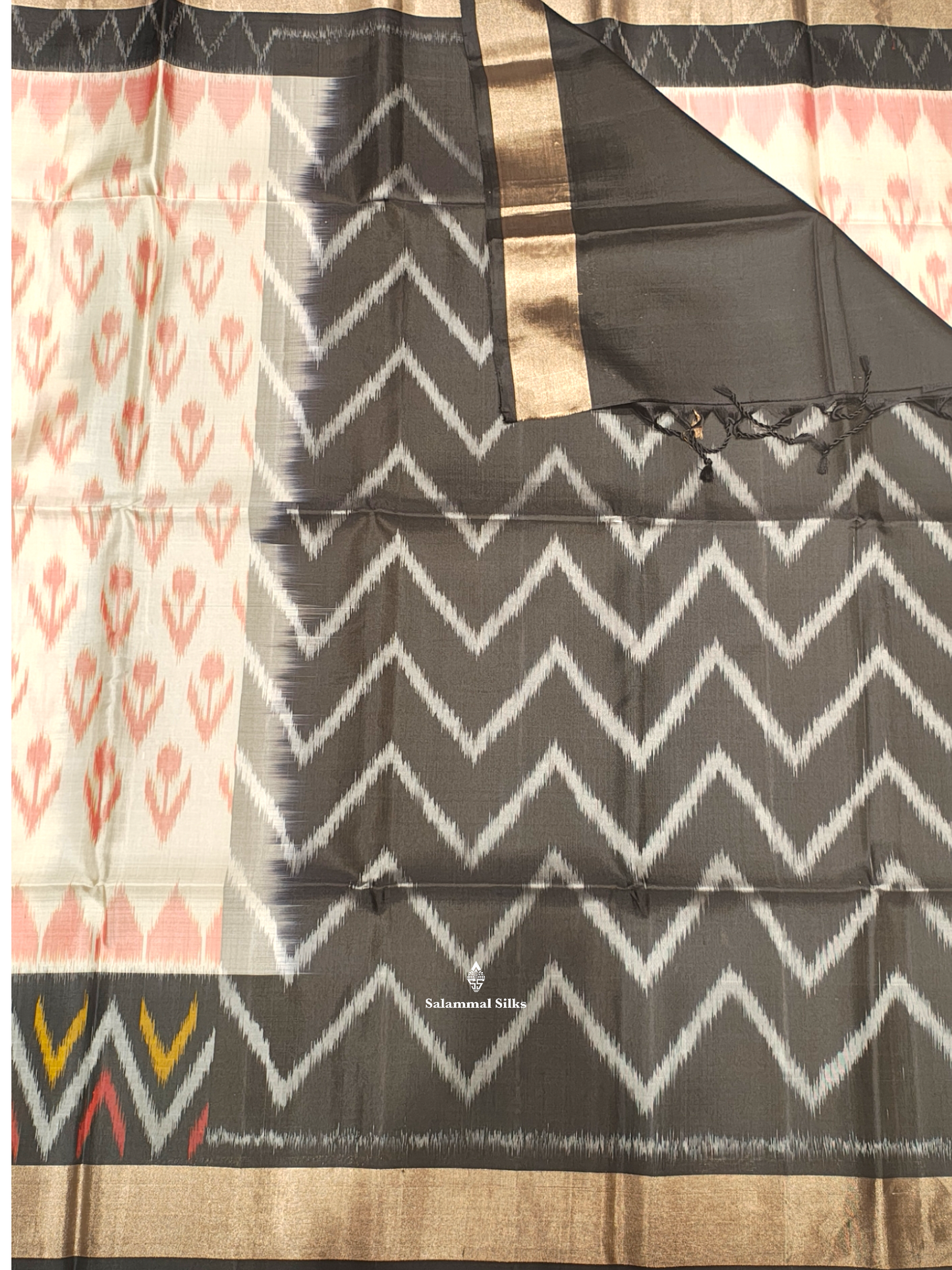 Half White Beautiful ikkat Fancy Pure Soft Silk Saree With Black Border