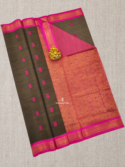 Sandal Beautiful Thread Work Mesmerised Cotton Saree With Pink Border