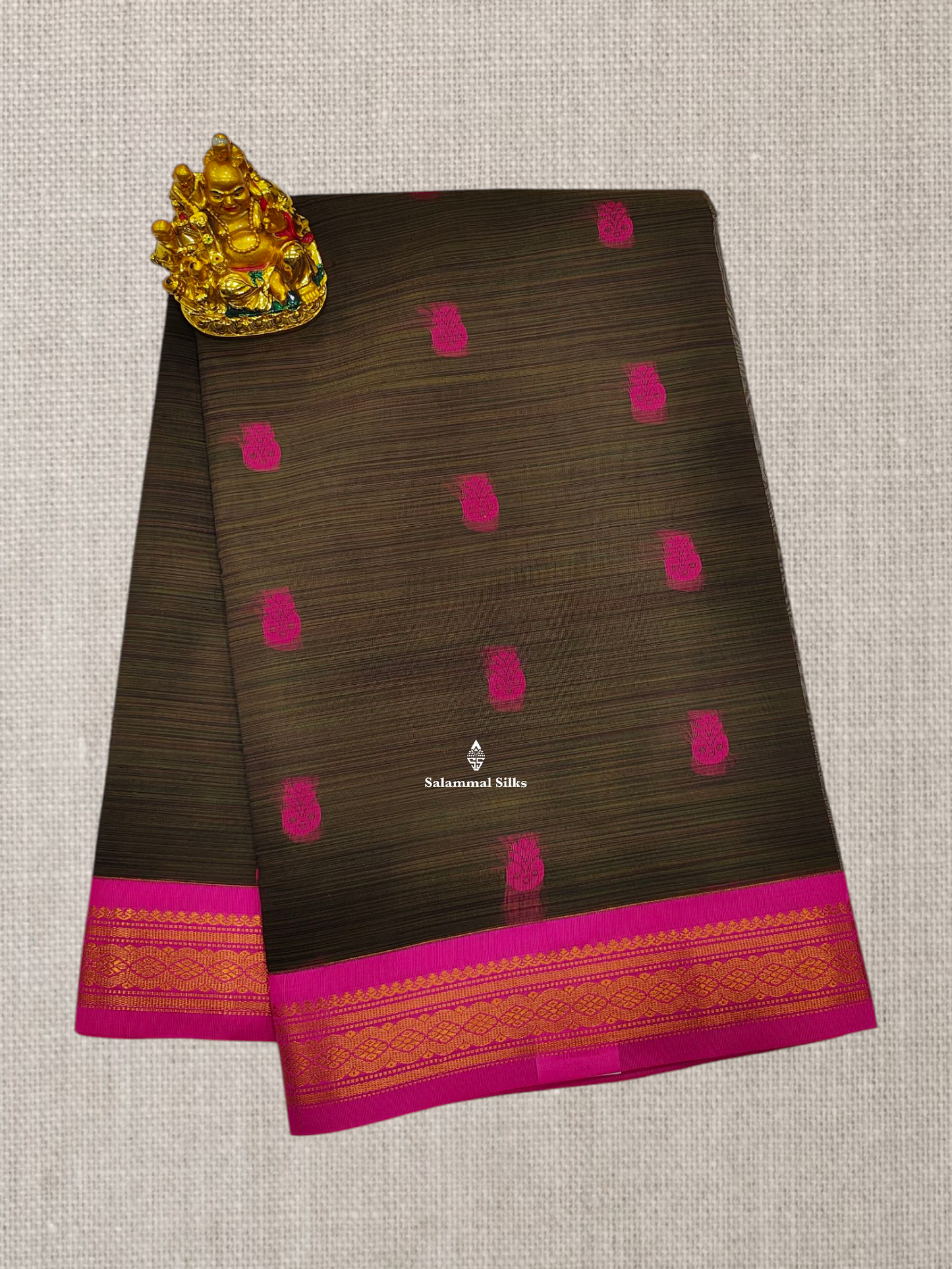 Sandal Beautiful Thread Work Mesmerised Cotton Saree With Pink Border