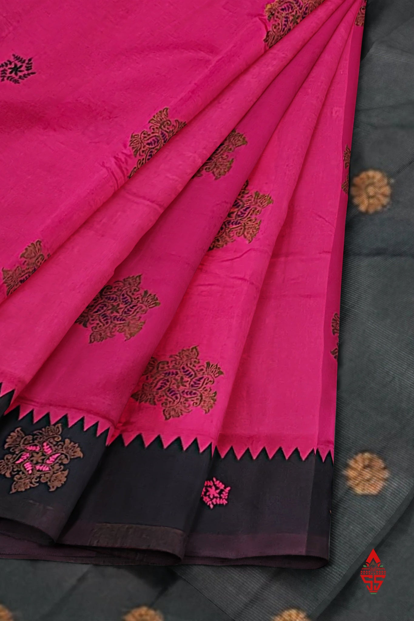 Pink Semi Silk Saree With Black Border