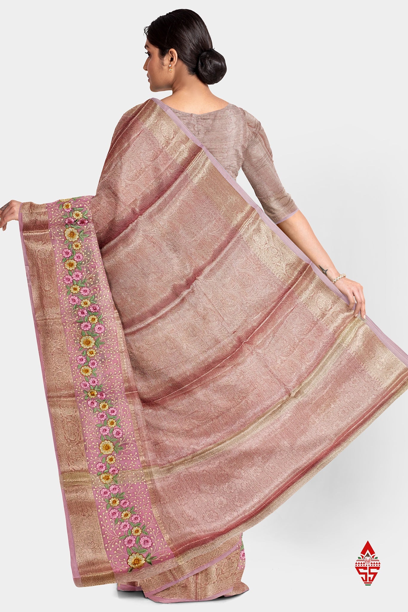 Baby Pink Grand Fancy Saree With Thraed Work Butta Border