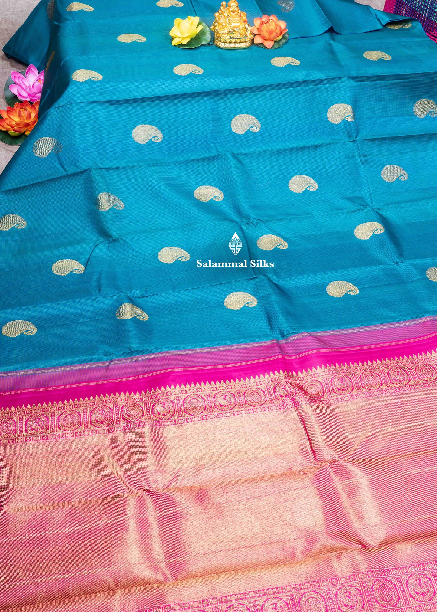 Kanjivaram Tiny Checks Royal Blue & Green Pure Silk Saree With Pink Blouse