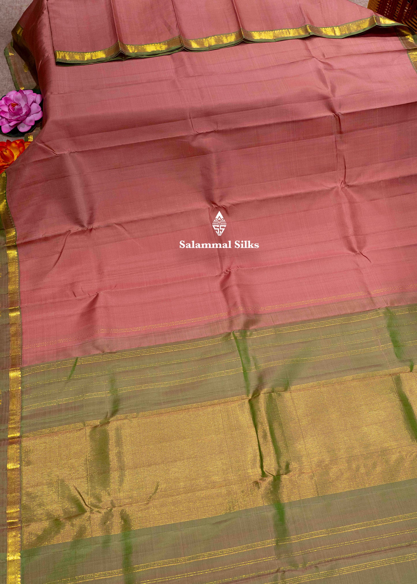 Onion Pink Kanjivaram Pure Silk Saree With Traditional Olive Green Border